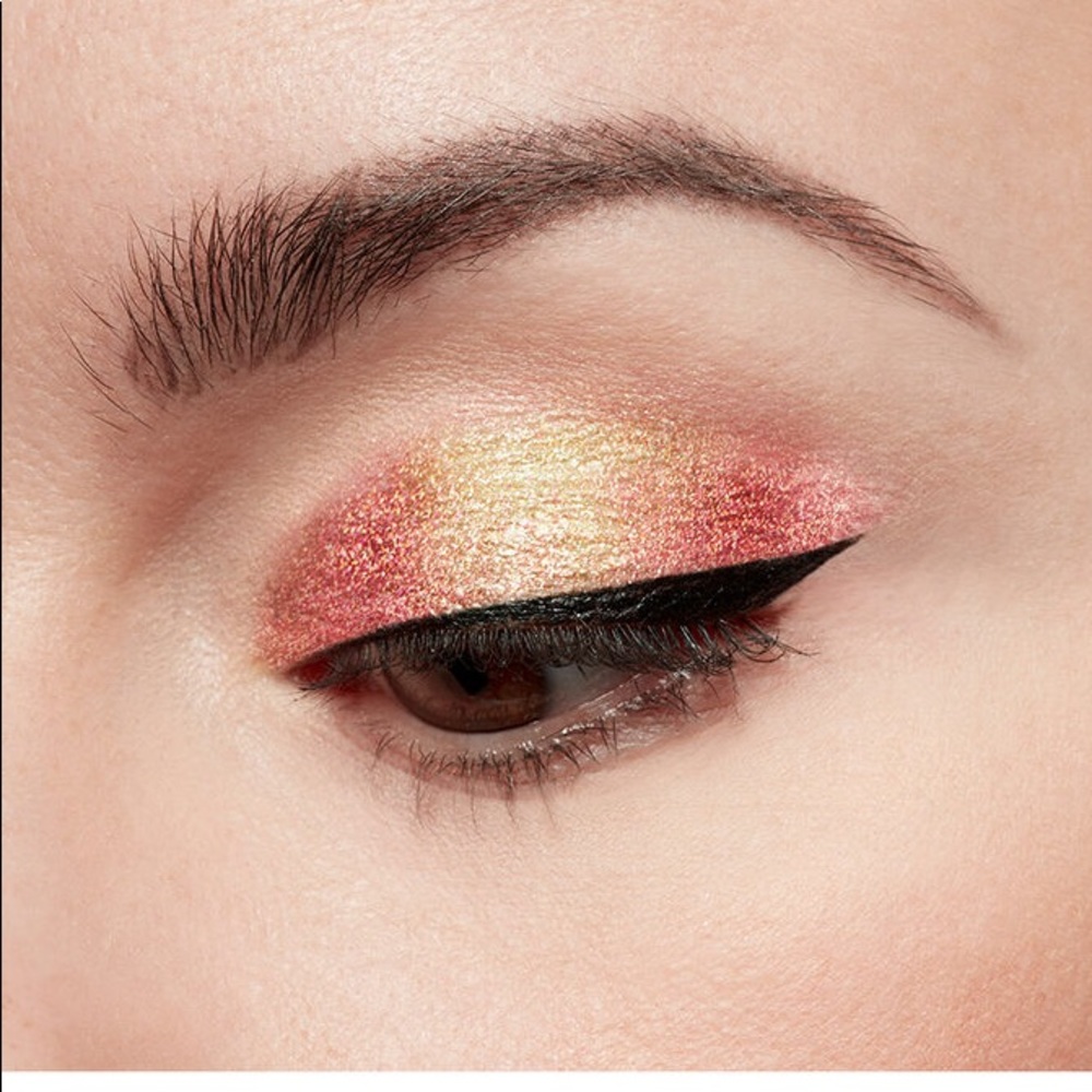 Stila Dollish liquid eyeshadow